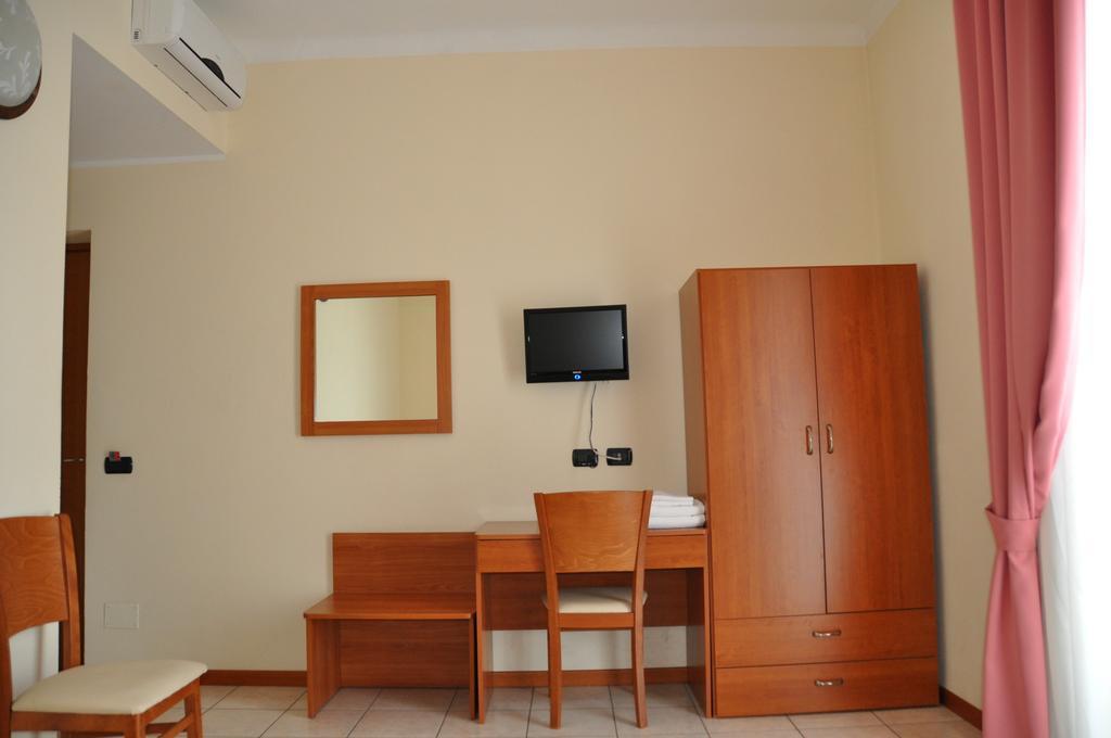 Hotel Belforte Varese Zewnętrze zdjęcie